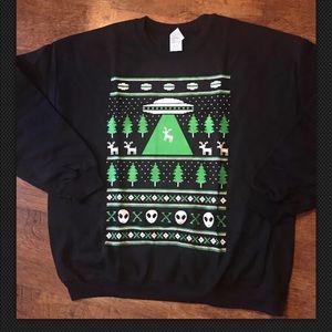 Christmas Alien Reindeer Abduction Sweatshirt XL